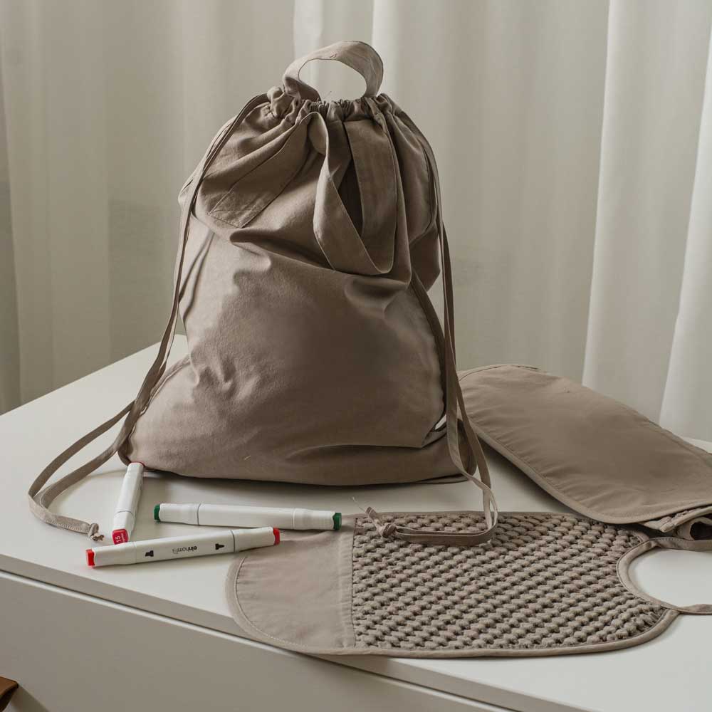 Bamboom Set Asilo 3 Pezzi: Bavaglino XL, Asciugamano E Sacca In Fibra Di Bambù Organico - Morbido, Assorbente E Perfetto Per La Pelle Sensibile Dei Bambini, Rosa
